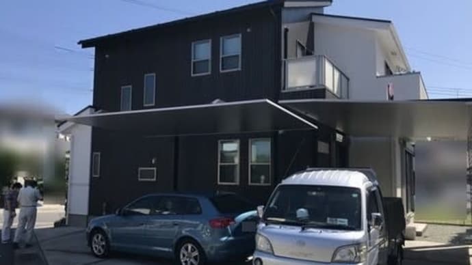 S様邸建物2年点検 コウモリが玄関から入ってきて困ってます