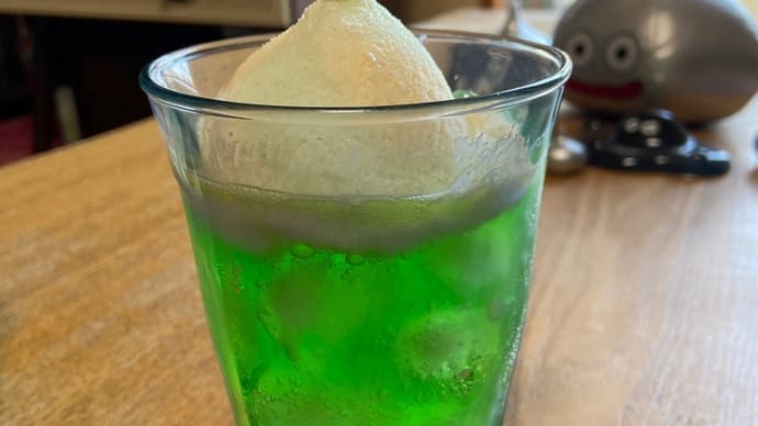 自宅で作る最高のメロンクリームソーダ&辰に日企画の予告!