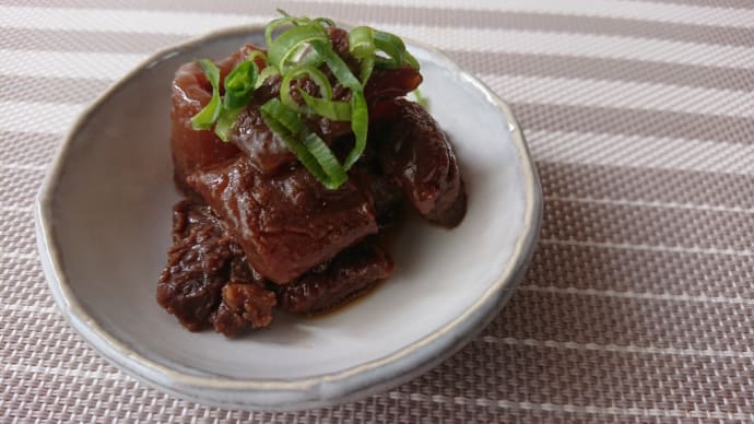牛すじの煮込み。