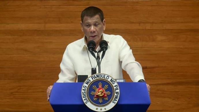 ドゥテルテ政権最大の危機