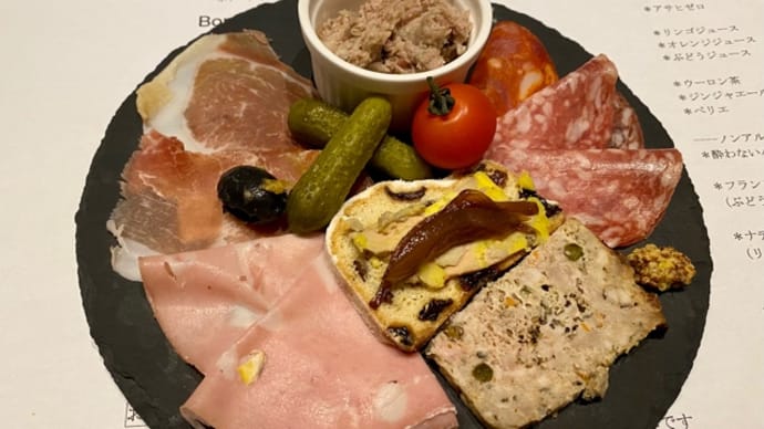 シャンパーニュ出身シェフのフランス料理のお店