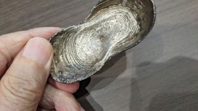 馬蹄銀を売却した