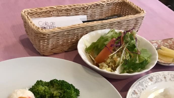 ハンバーグマスタードソース カフェドラペ【北上】