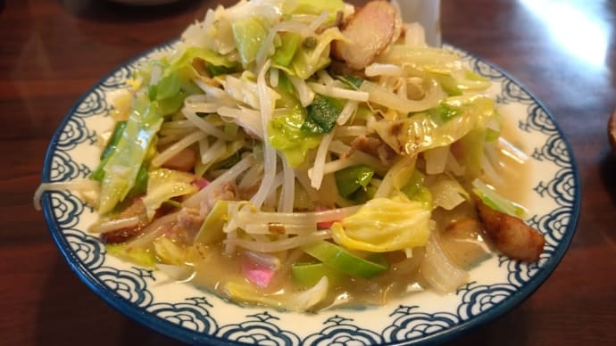 【井手ちゃんぽん】ちゃんぽんとから揚げ。