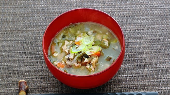 < 郷土料理 > 岩手 けんちん汁