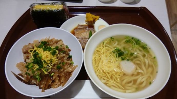 沖縄料理のファーストフード（なんくるないさー@SUNAMO）