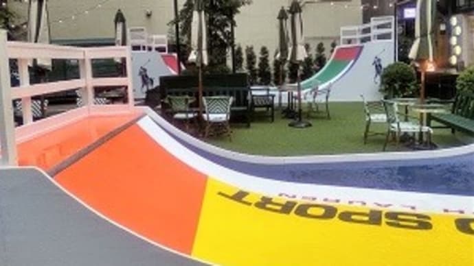 【2021年8月6日から8月31日まで】ラルフ ローレン 銀座 スケートボードランプを設置