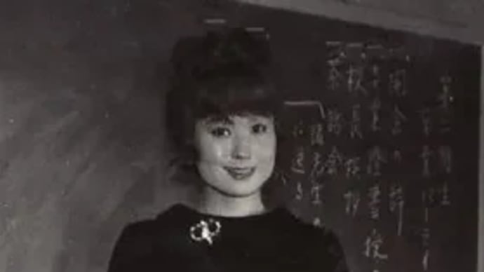 品川路子・昭和37年#アツギ主催・ミスシームレスコンテスト予備選審査委員長に!