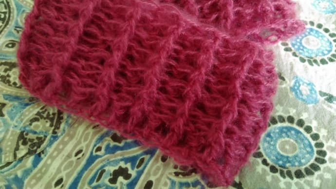 セリアの毛糸でスヌードを編んでみた
