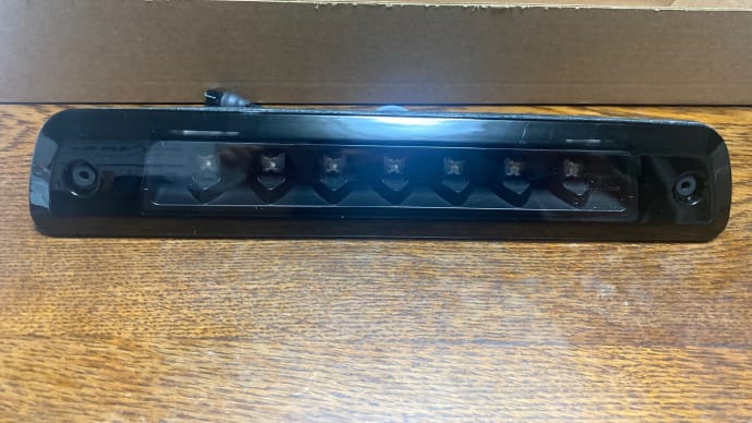 アトレーワゴン　S331G　REIZ　LED　ハイマウントストップランプ