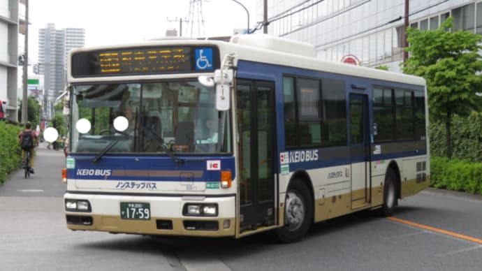 京王バス　B40811