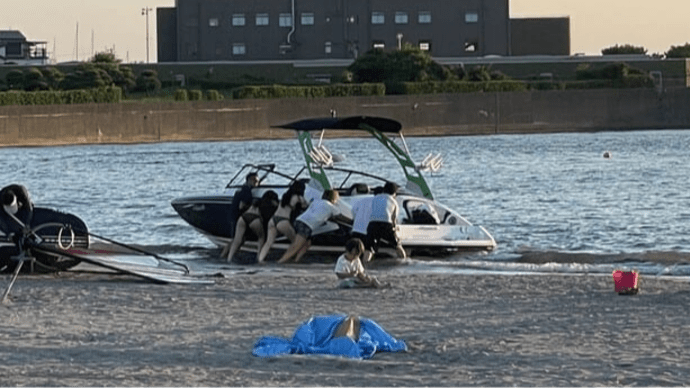 8月最初の土曜日の逗子海岸