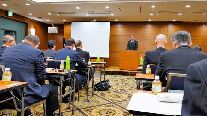 長野県町村会町村長会議&草尾上野ぶどう畑上空からの風景