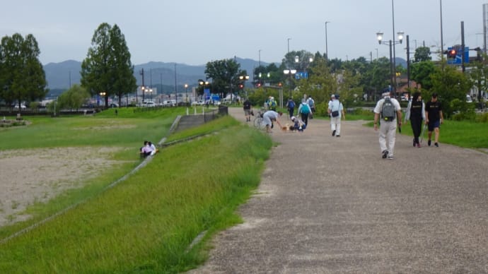 大津なぎさウォーク(夏の終わりの夕暮れ・琵琶湖畔を歩こう)
