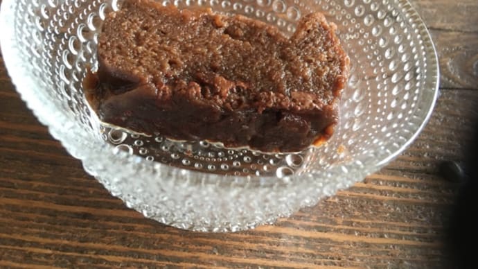 山本ゆりさんのレシピでチョコレートケーキ。