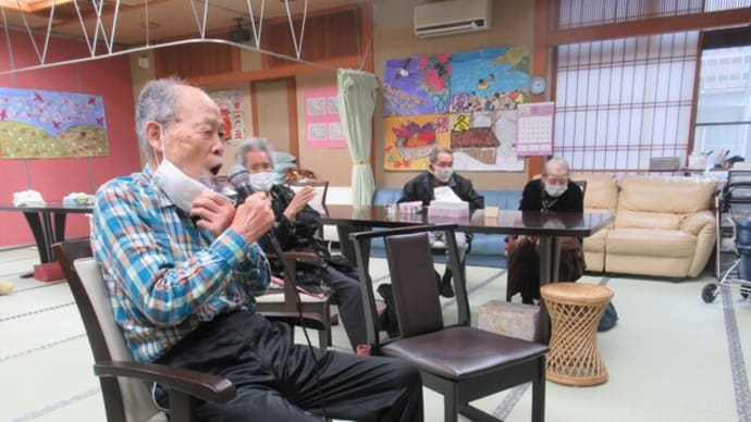 カラオケ大会&誕生会