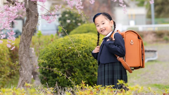 -桜*小学校入学記念&卒園記念*ランドセルと一緒*仙台市泉区向陽台の一軒家貸切フォトスタジオ*富谷市-