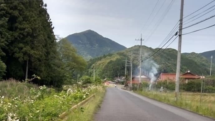 古代史家も見逃す一位ヶ岳(古代ピラミッド・山口県一の俣) 国道491