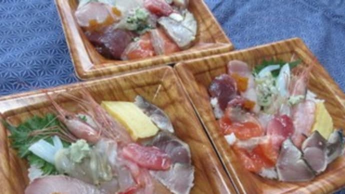 「さかなの茄子屋」、海鮮丼500円!新鮮でいろんなネタがいっぱい!