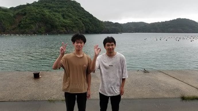 8月18日(水)PADIオープンウォーターダイバー誕生!!悪条件の中で、本当に頑張ってくれました。これから沢山の海を楽しんでね!!
