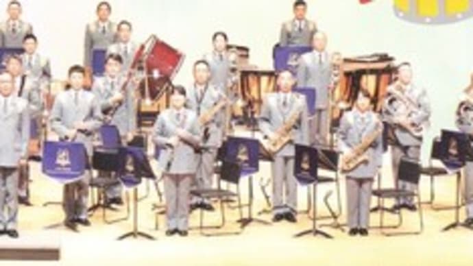 春爛漫コンサート 陸上自衛隊第13音楽隊 広島市安芸区民文化センターホール。大変多くの方が観に来られ超満員!素晴しいことだ。