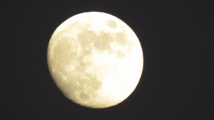 月と夕日