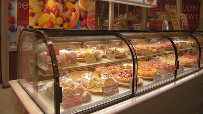 フルーツケーキファクトリー桑園店 8
