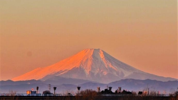 朝焼けの富士山