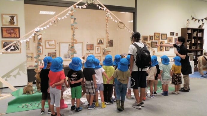 特別展「はしもとみお彫刻展」に子どもたちが来てくれました!(8月17日)