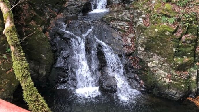 故郷の風景（２２）　三滝観音滝