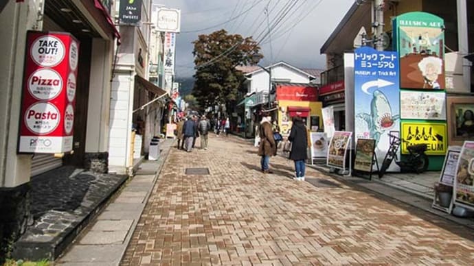 10月下旬　旧軽井沢　チャーチストリート　