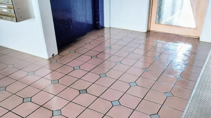 【メゾングッチ】気温上昇による結露!水切りの実施を!