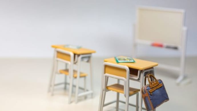 毎月恒例の休校日に三者懇談?