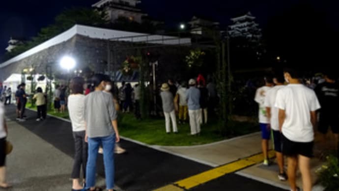 福山城ライトアップ点灯式とサプライズ花火