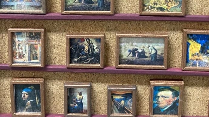 ミニチュア絵画製作とその棚製作