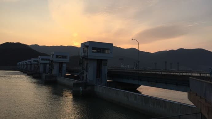 広島県内初となる堰カード 芦田川河口堰
