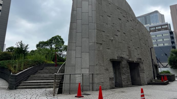 哀しい歌は唄えない①