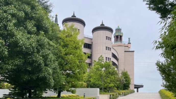 信者じゃない私も行けた、立正佼成会の食堂