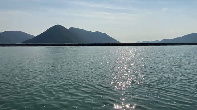 瀬戸内　秋の海