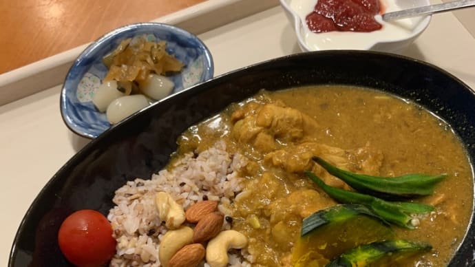 チキンカレーの日