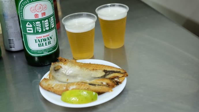 久しぶりの台南グルメ旅〜武聖夜市と夜食のサバヒー&麺線〜