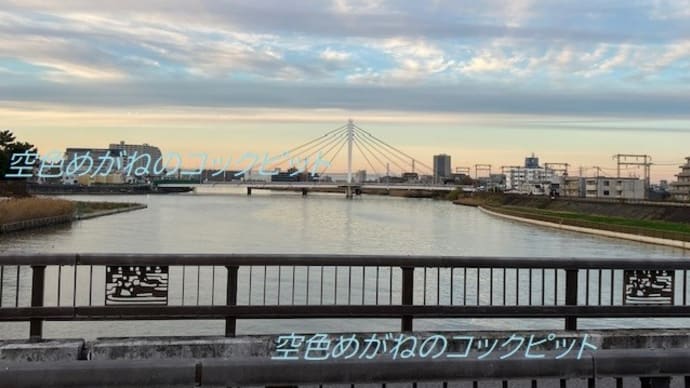 今日も工作は休みです。