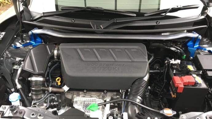 ZC33S 用フロントタワーバーの装着