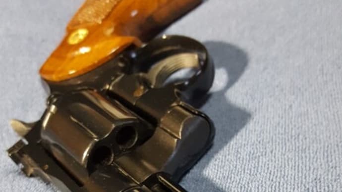 「COLTパイソン357マグナム」
