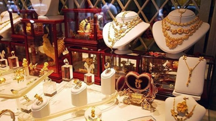 中国の南北市場でゴールドジュエリー価格が変動