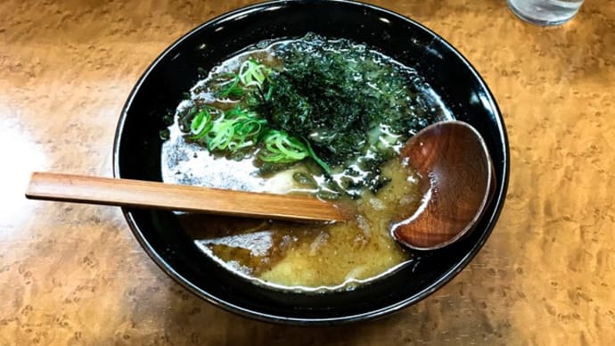 ぶたらーめん 黒豚骨らーめん