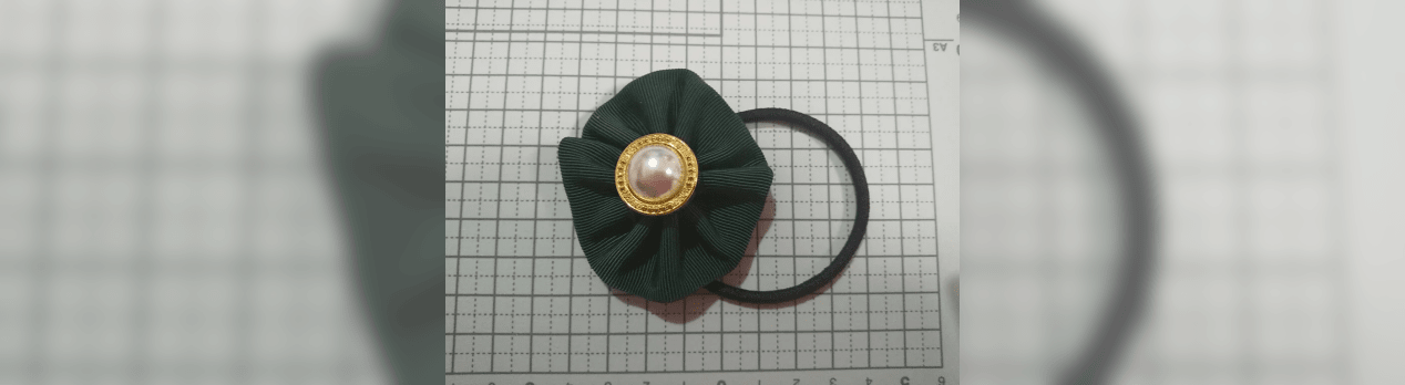グログランリボンでつくるおしゃれなヘアゴム 気ままにハンドメイド グログランリボンでつくるおしゃれなヘアゴム 気ままにハンドメイド