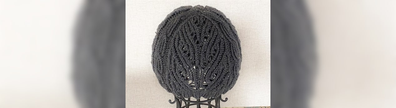 ねじり目たくさんの帽子の色違い完成 編み物中毒の毎日