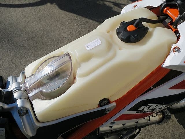 KTM フリーライド250r外装一式、シート KTM FREERIDE 250R カスタムガイド | ウェビック