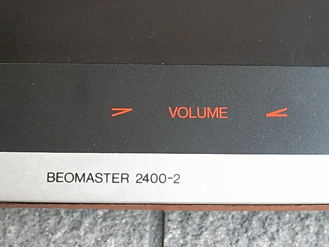 B&O (Bang & Olufsen), Beomaster 2400-2 - テレビ修理-頑固親父 B&O (Bang & Olufsen), Beomaster 2400-2 - テレビ修理-頑固親父
